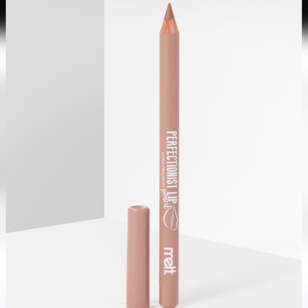 Melt Perfectionist Lip Pencil BARE